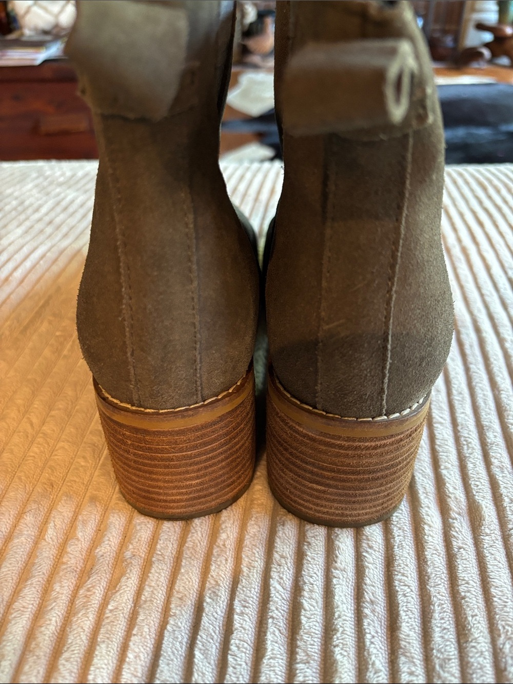 Toms suede bootie - Picture 3 of 8